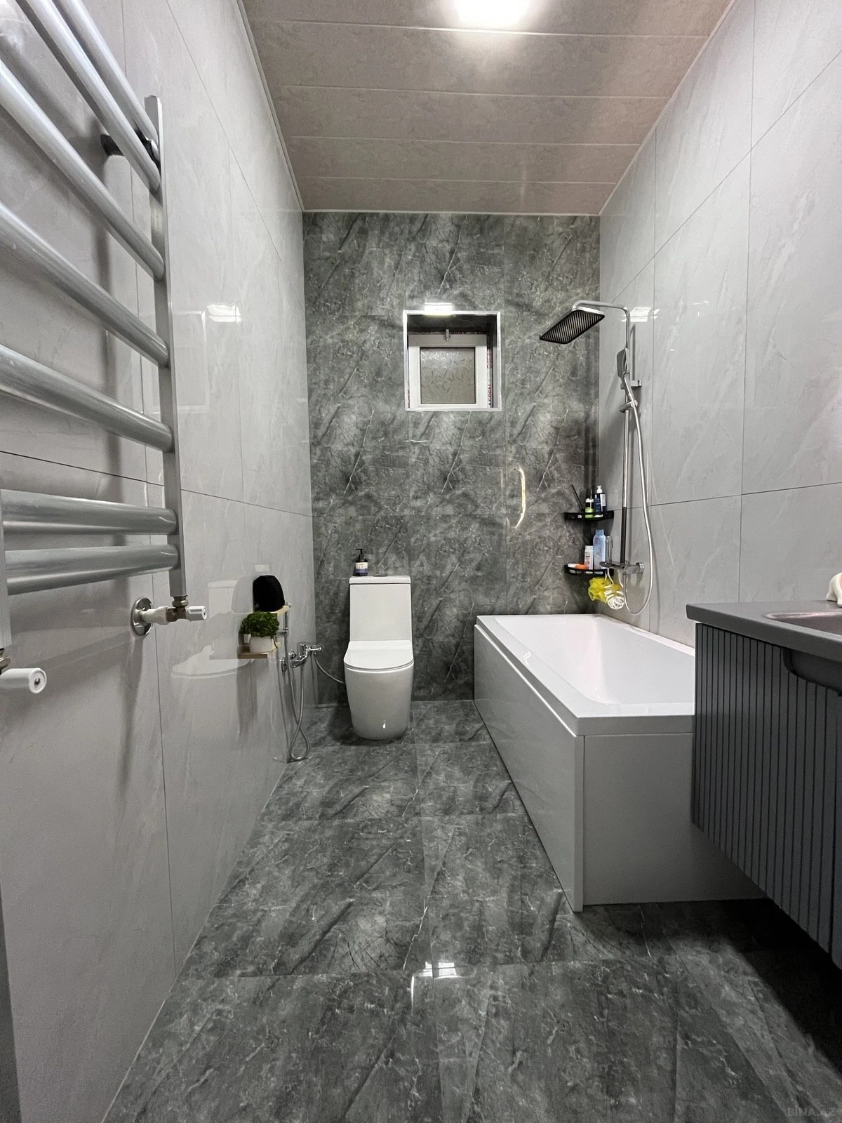 Satılır 4 otaqlı həyət evi 100 m²