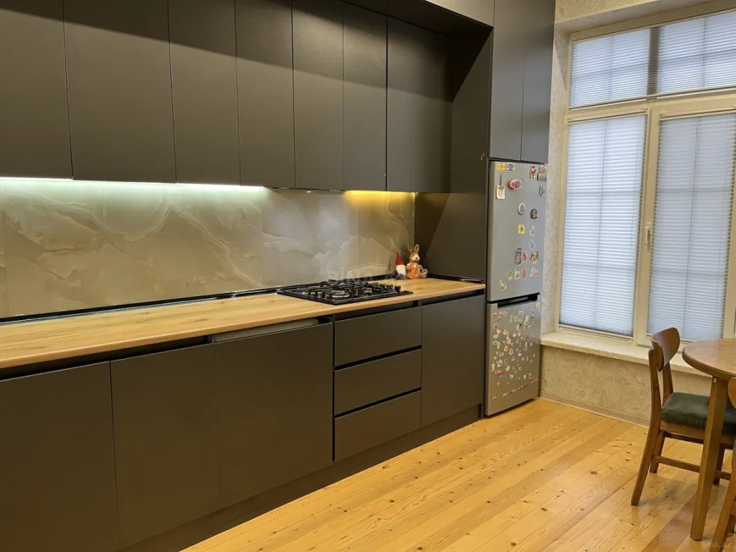 Satılır 4 otaqlı həyət evi 100 m²