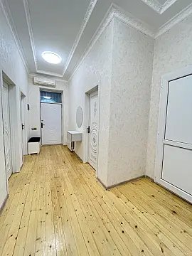 Satılır 4 otaqlı həyət evi 100 m²