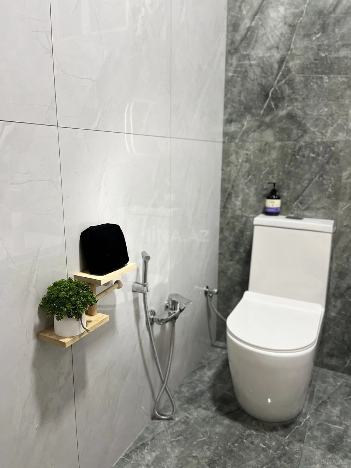 Satılır 4 otaqlı həyət evi 100 m²