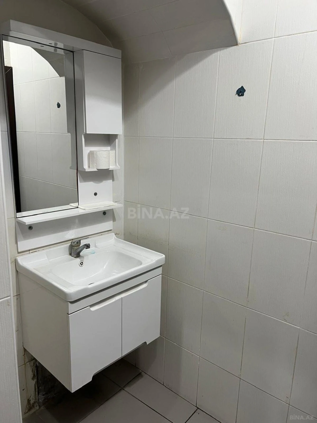 Kirayə verilir obyekt 300 m²