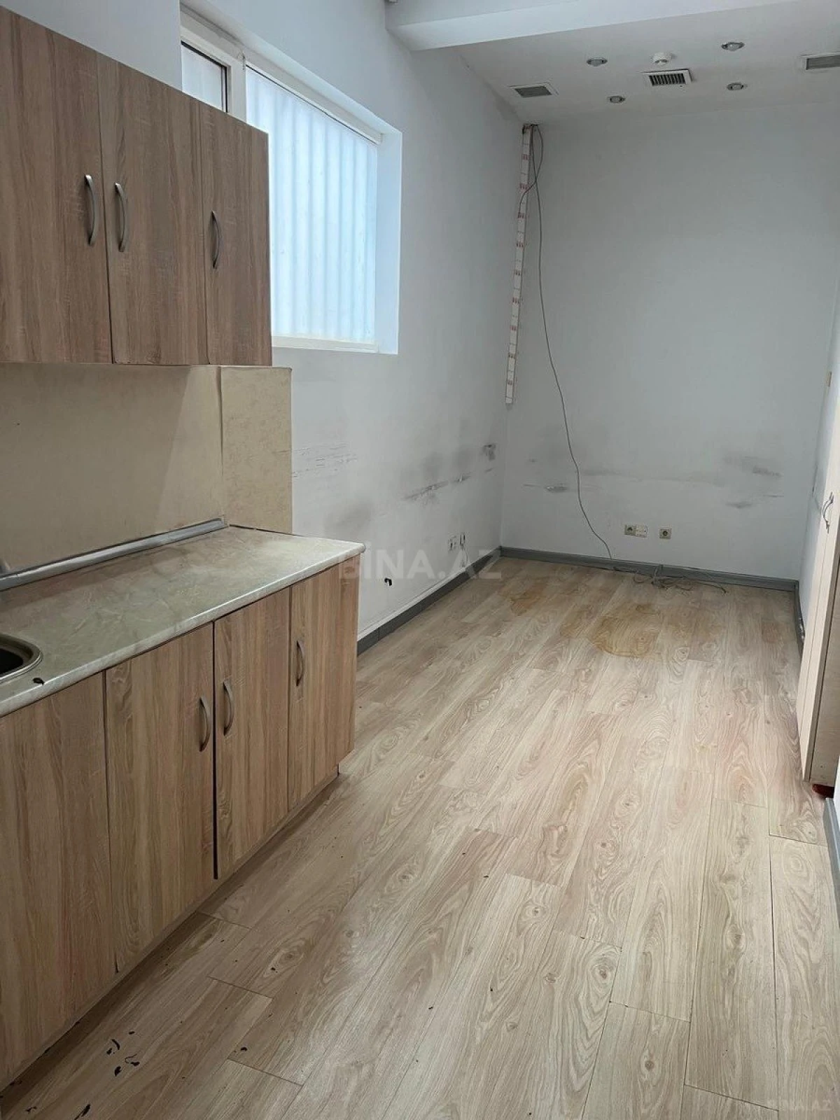 Kirayə verilir obyekt 300 m²