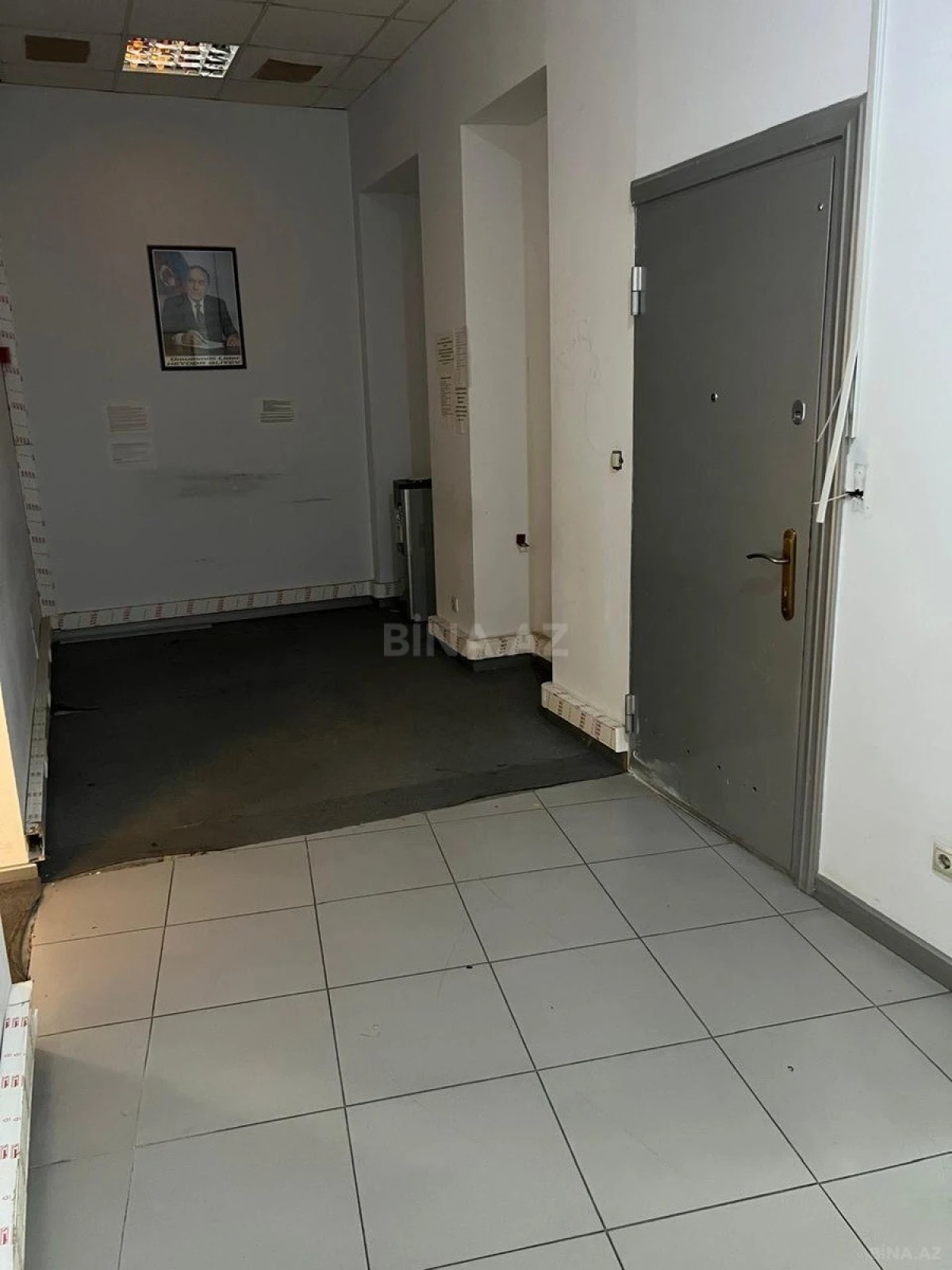 Kirayə verilir obyekt 300 m²