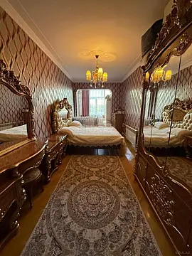 Satılır 2 otaqlı mənzil 95 m²