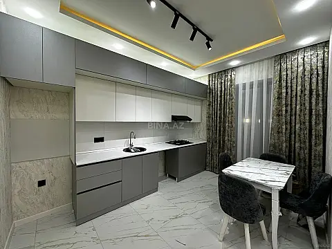 Satılır 4 otaqlı həyət evi 140 m²