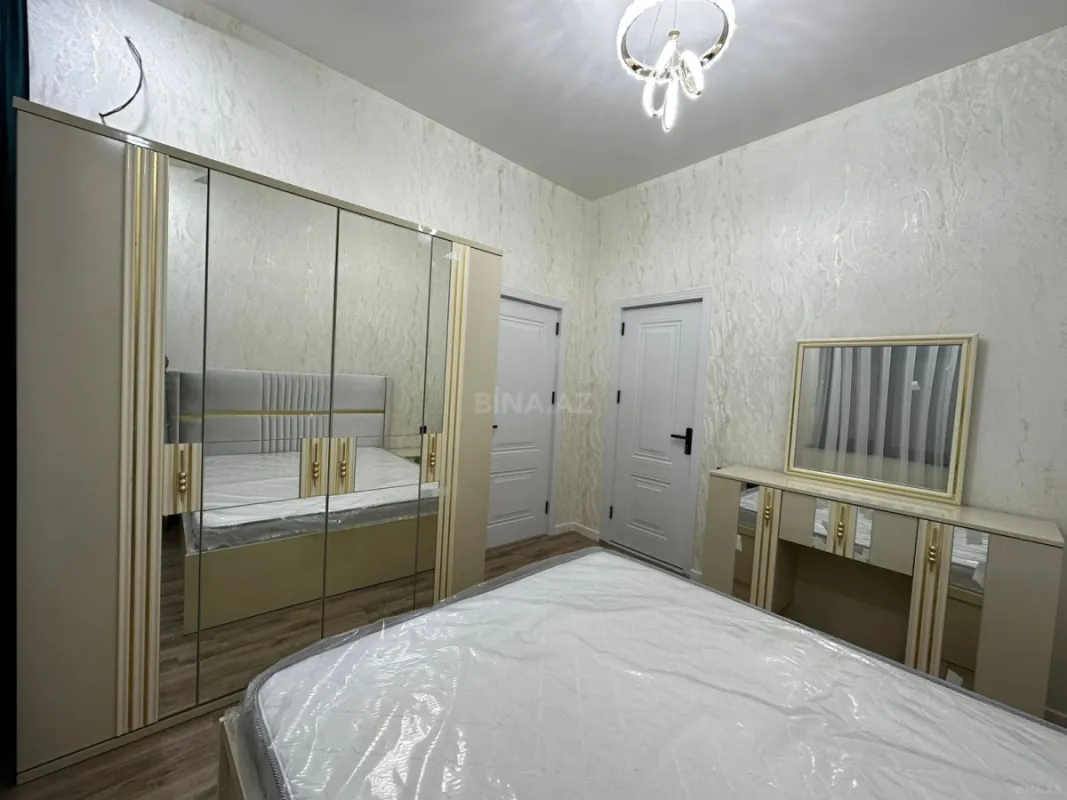 Satılır 4 otaqlı həyət evi 140 m²