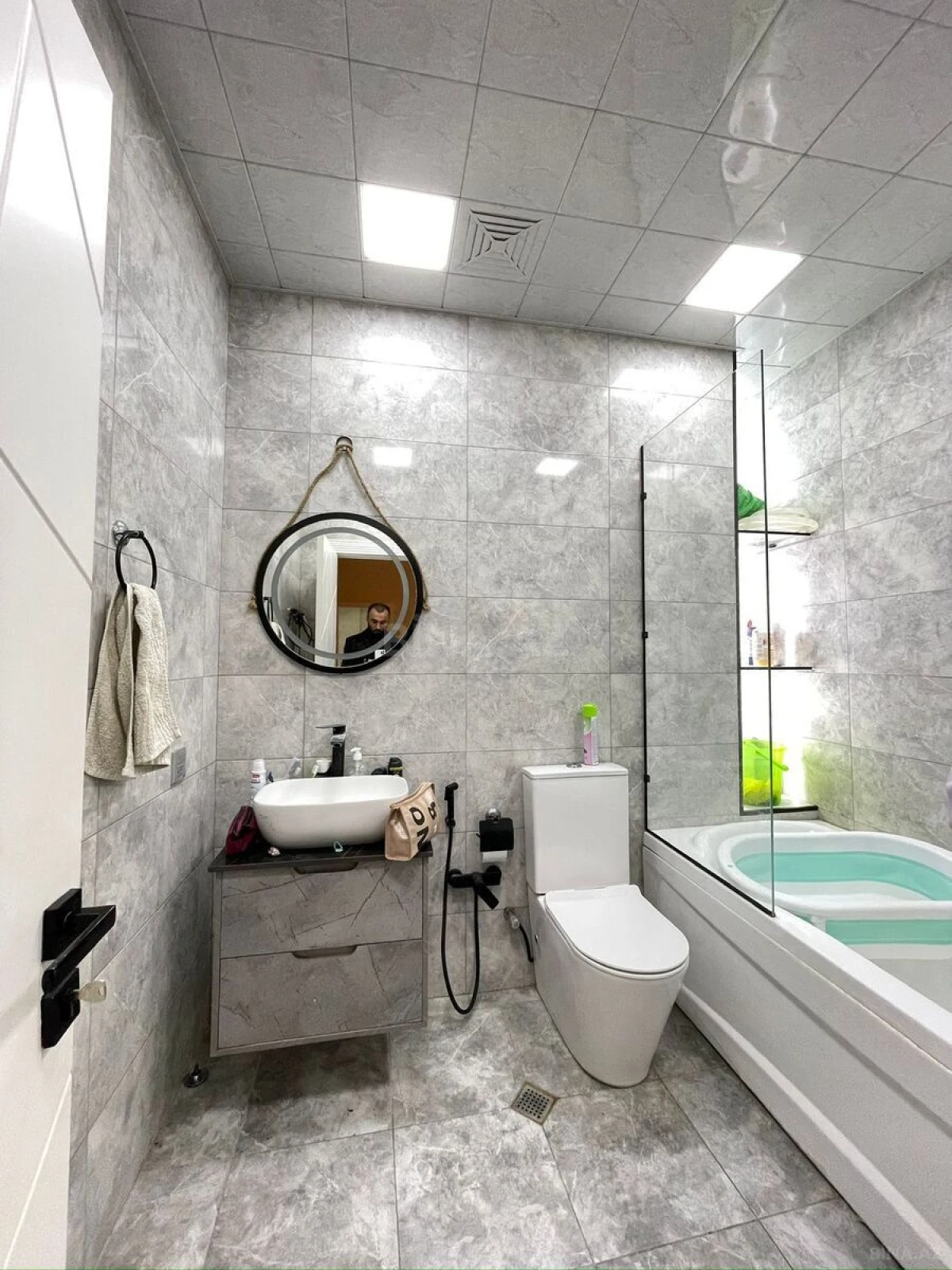 Satılır 3 otaqlı mənzil 123 m²