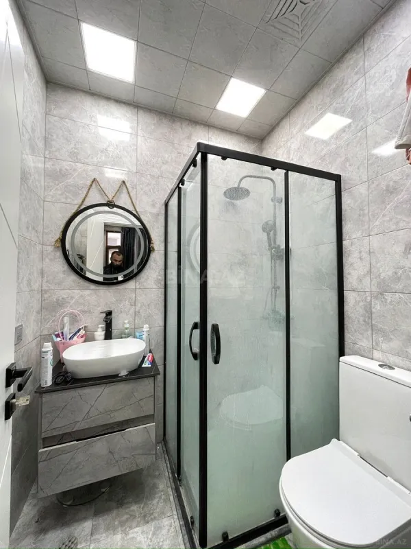 Satılır 3 otaqlı mənzil 123 m²