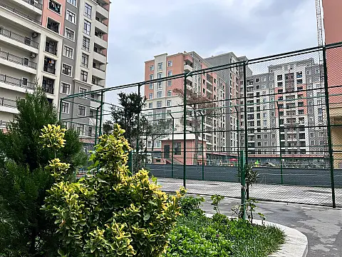 Satılır 3 otaqlı mənzil 116 m²