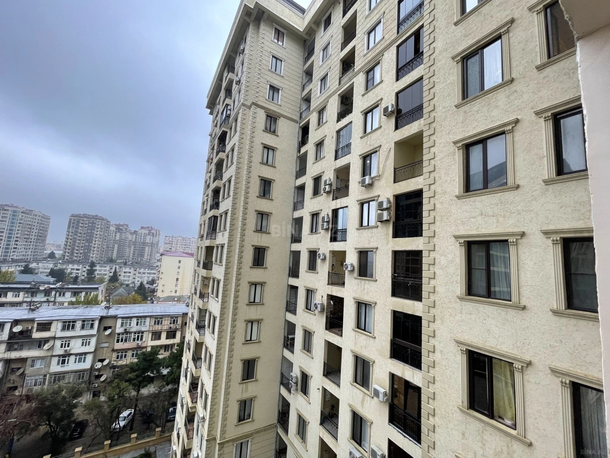 Satılır 2 otaqlı mənzil 50 m²
