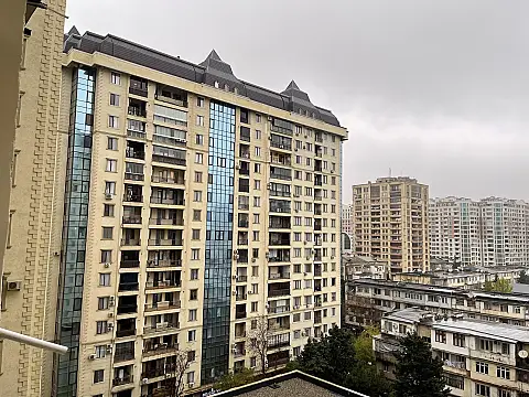 Satılır 2 otaqlı mənzil 50 m² — Bakı, Nərimanov 2 otaq 50.00 m²