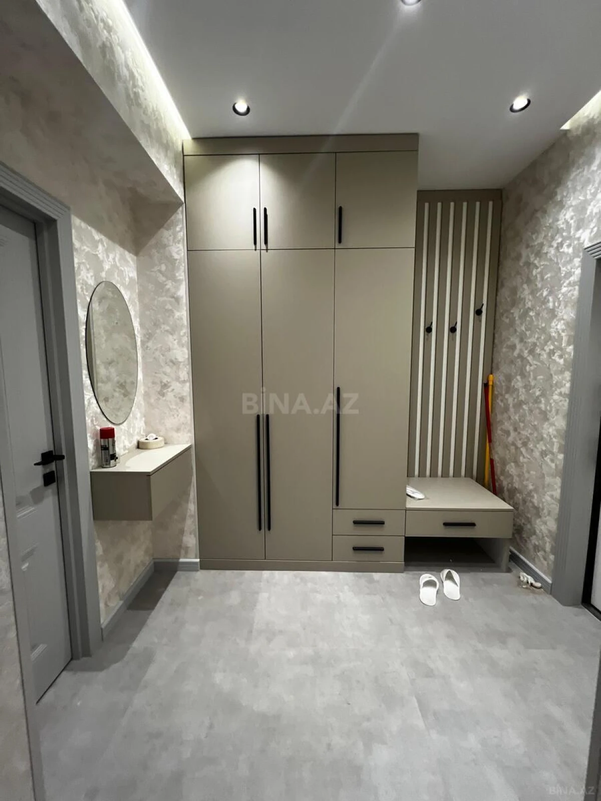 Satılır 3 otaqlı mənzil 62 m²
