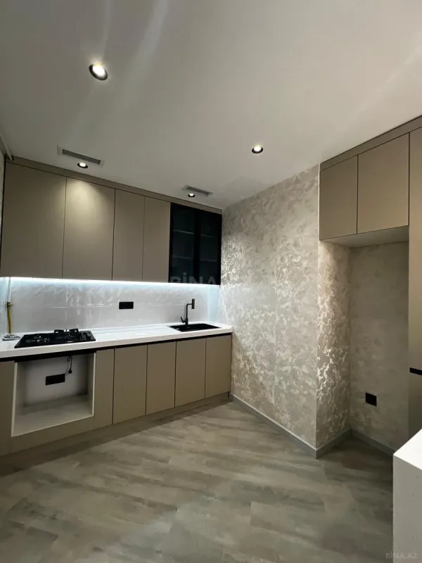 Satılır 3 otaqlı mənzil 62 m²