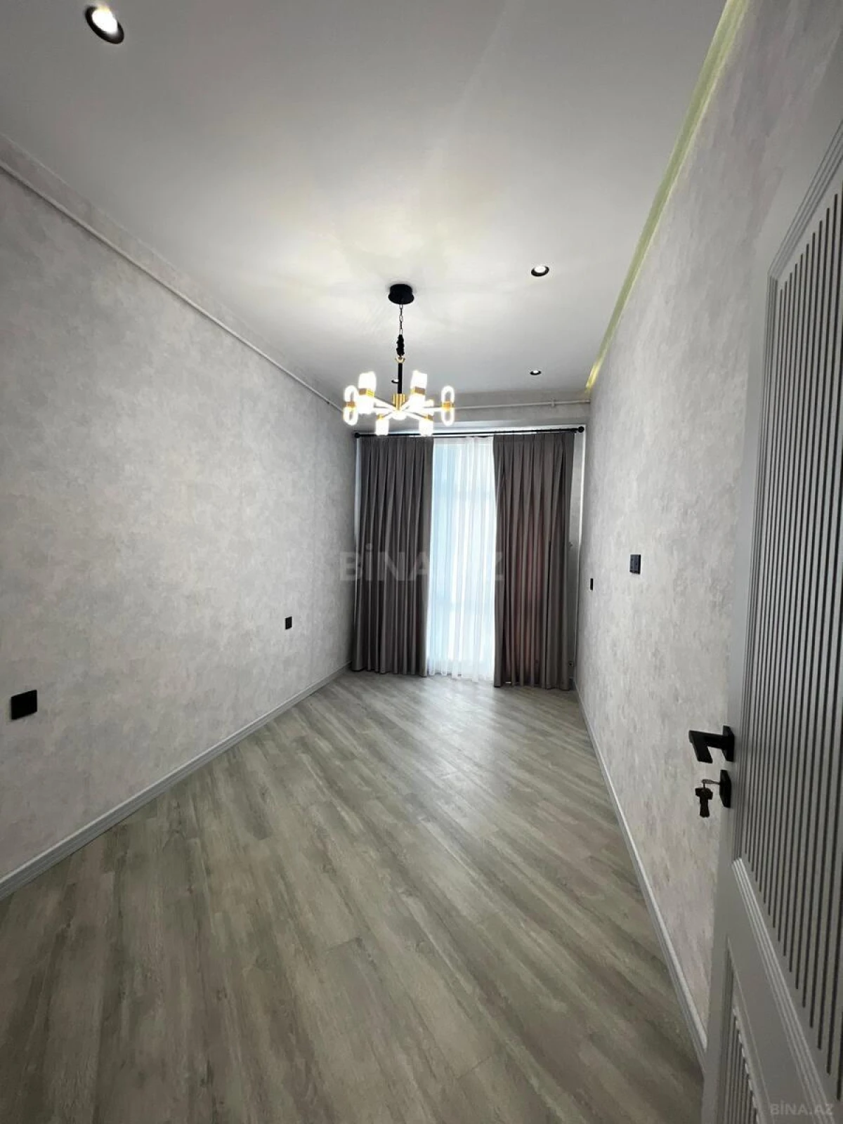 Satılır 3 otaqlı mənzil 62 m²