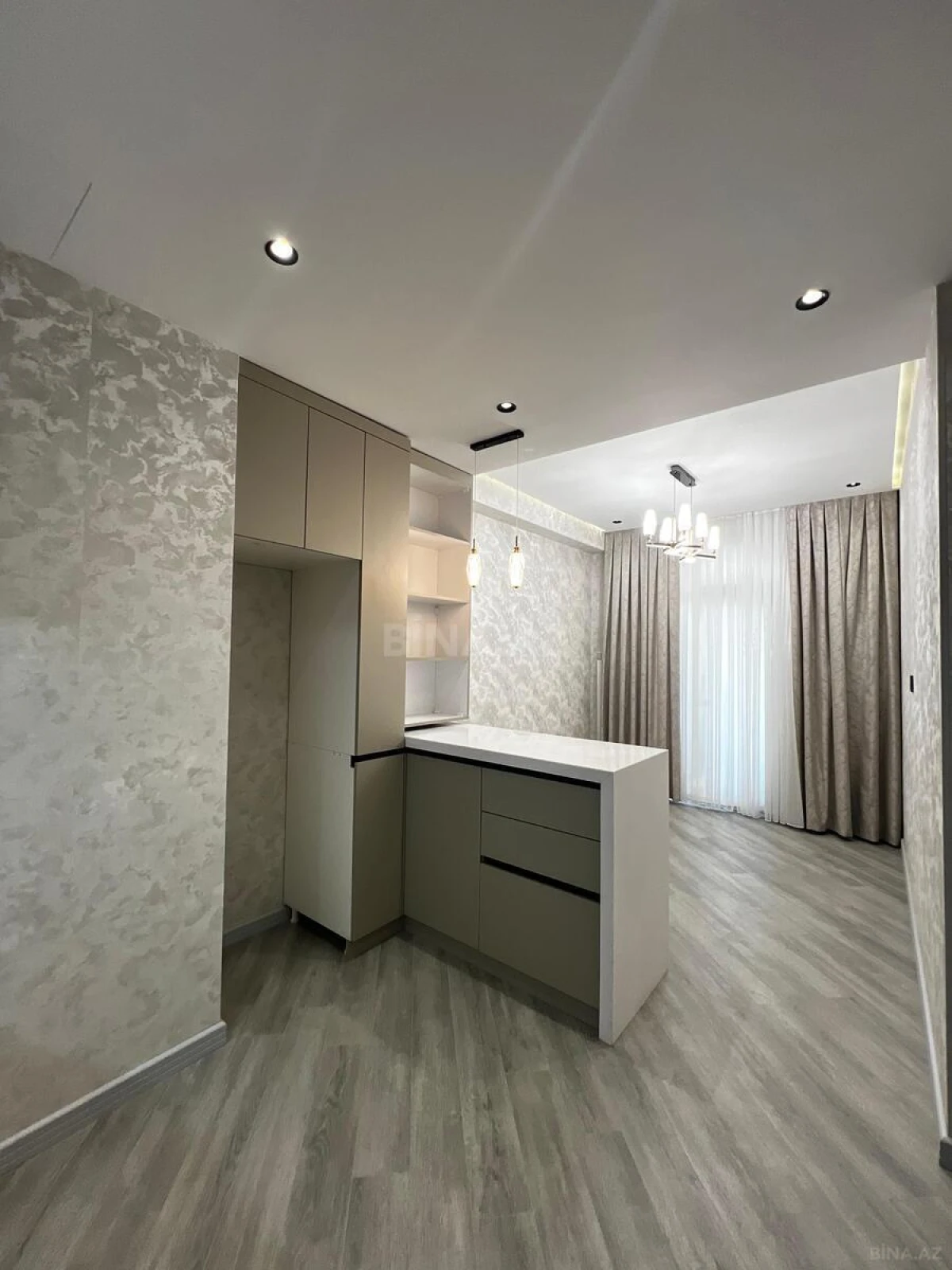 Satılır 3 otaqlı mənzil 62 m²