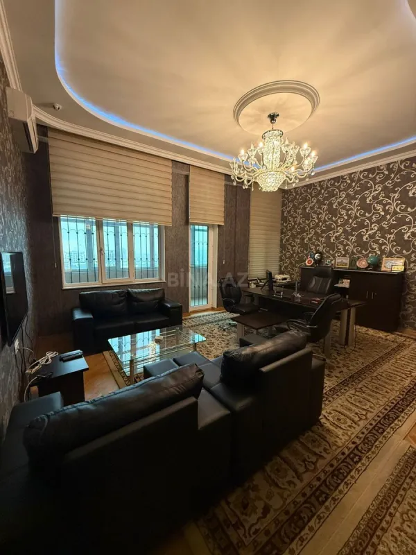 Kirayə verilir 8 otaqlı ofis 570 m²