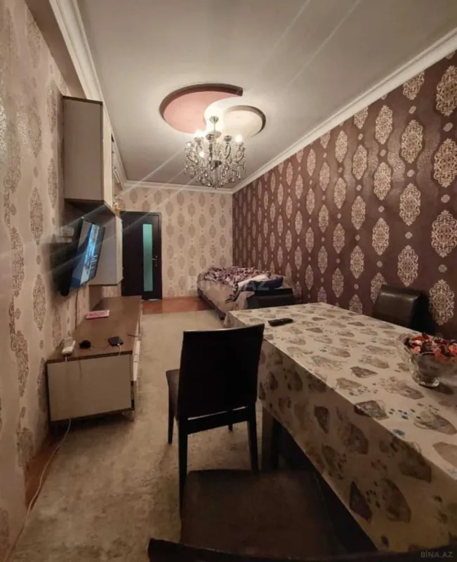 Satılır 3 otaqlı mənzil 95 m²
