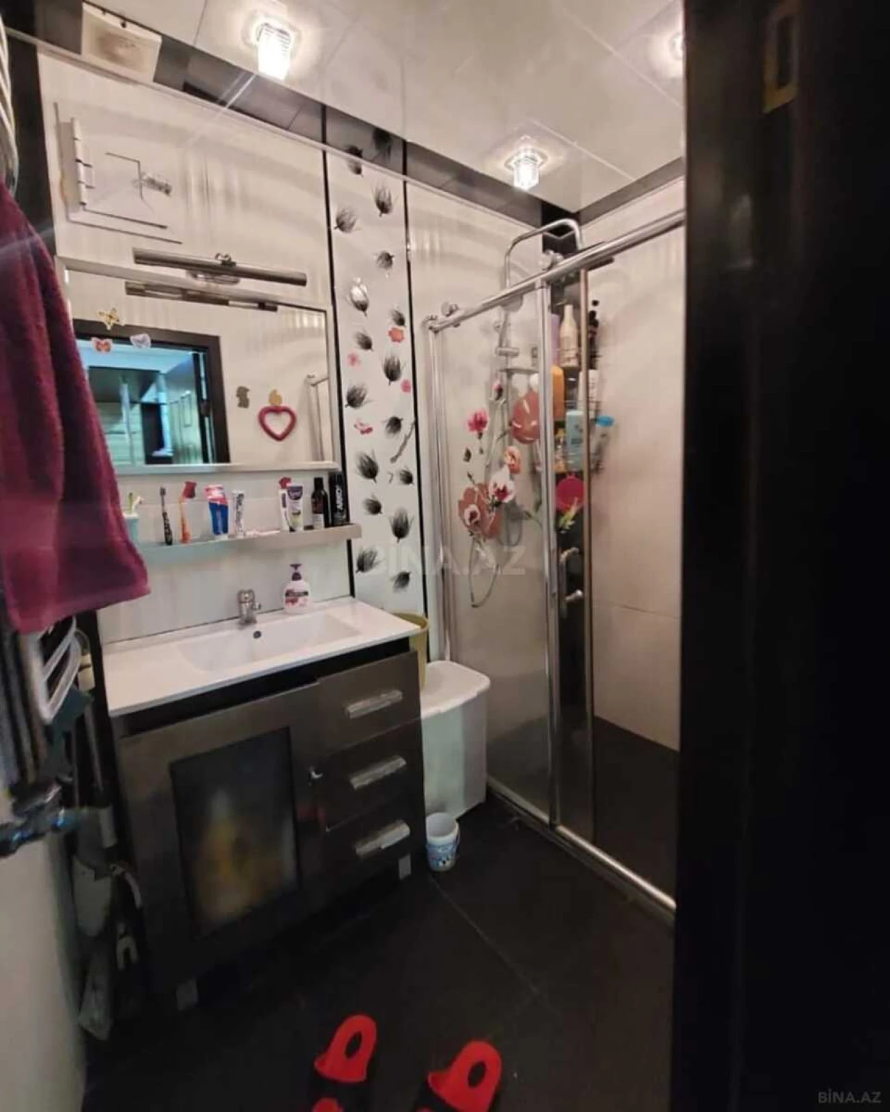 Satılır 3 otaqlı mənzil 95 m²