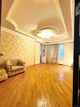 Satılır 3 otaqlı mənzil 115 m² — Bakı, 8-ci kilometr 3 otaq 115.00 m²