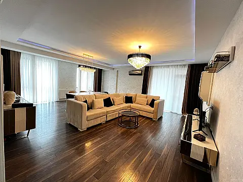 Satılır 3 otaqlı mənzil 146 m² — Bakı, Həzi Aslanov qəs. 3 otaq 146.00 m²