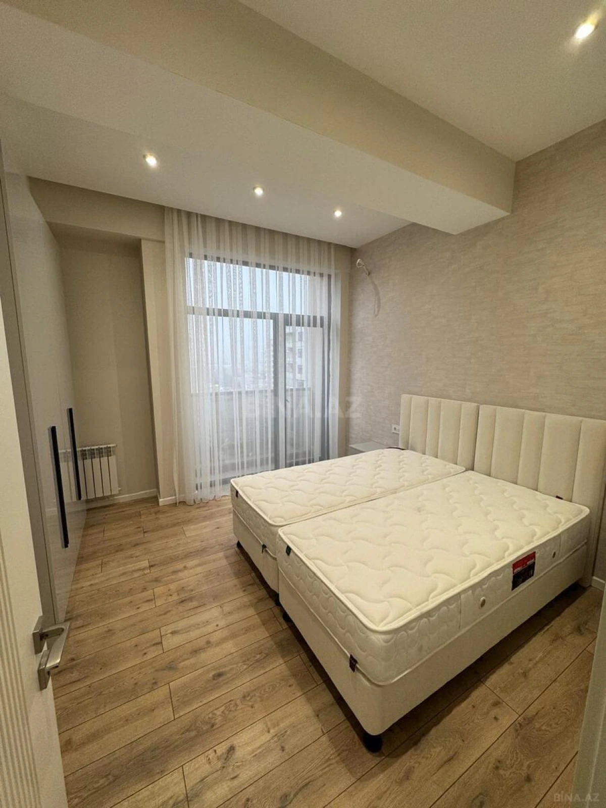 Satılır 2 otaqlı mənzil 52 m²