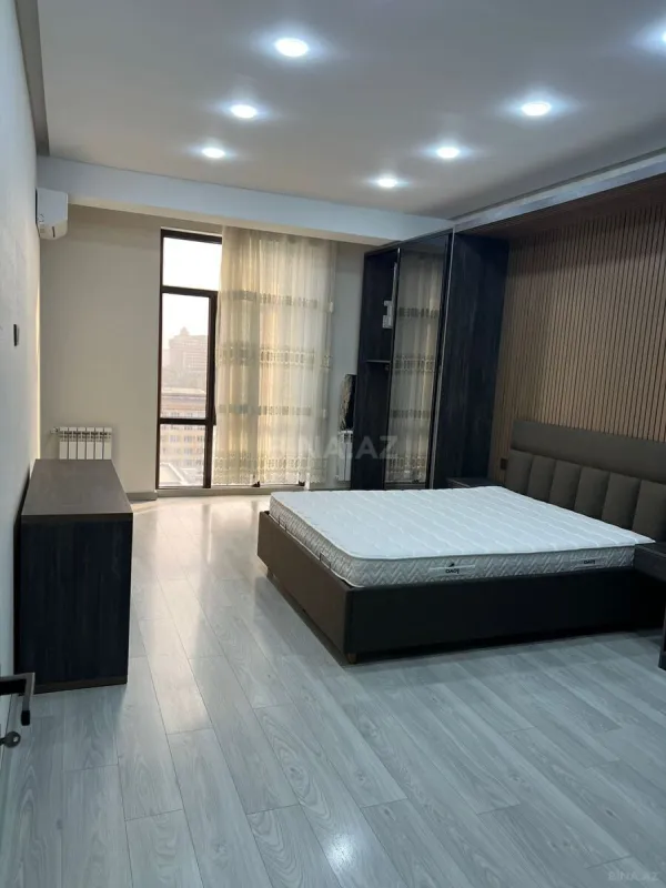 Kirayə verilir 2 otaqlı mənzil 100 m²