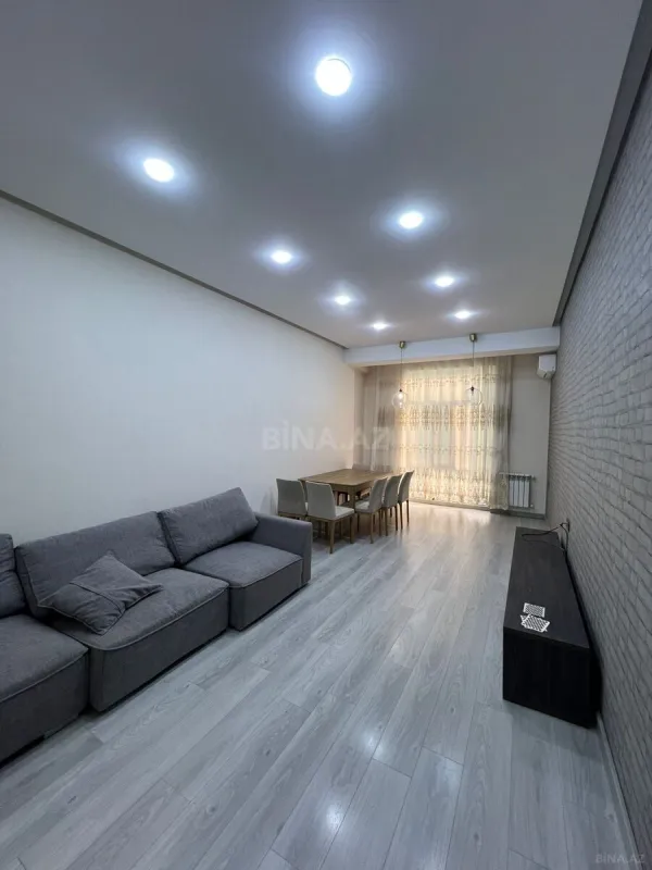 Kirayə verilir 2 otaqlı mənzil 100 m²
