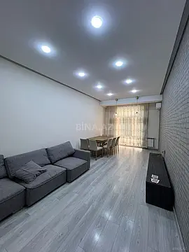 Kirayə verilir 2 otaqlı mənzil 100 m²