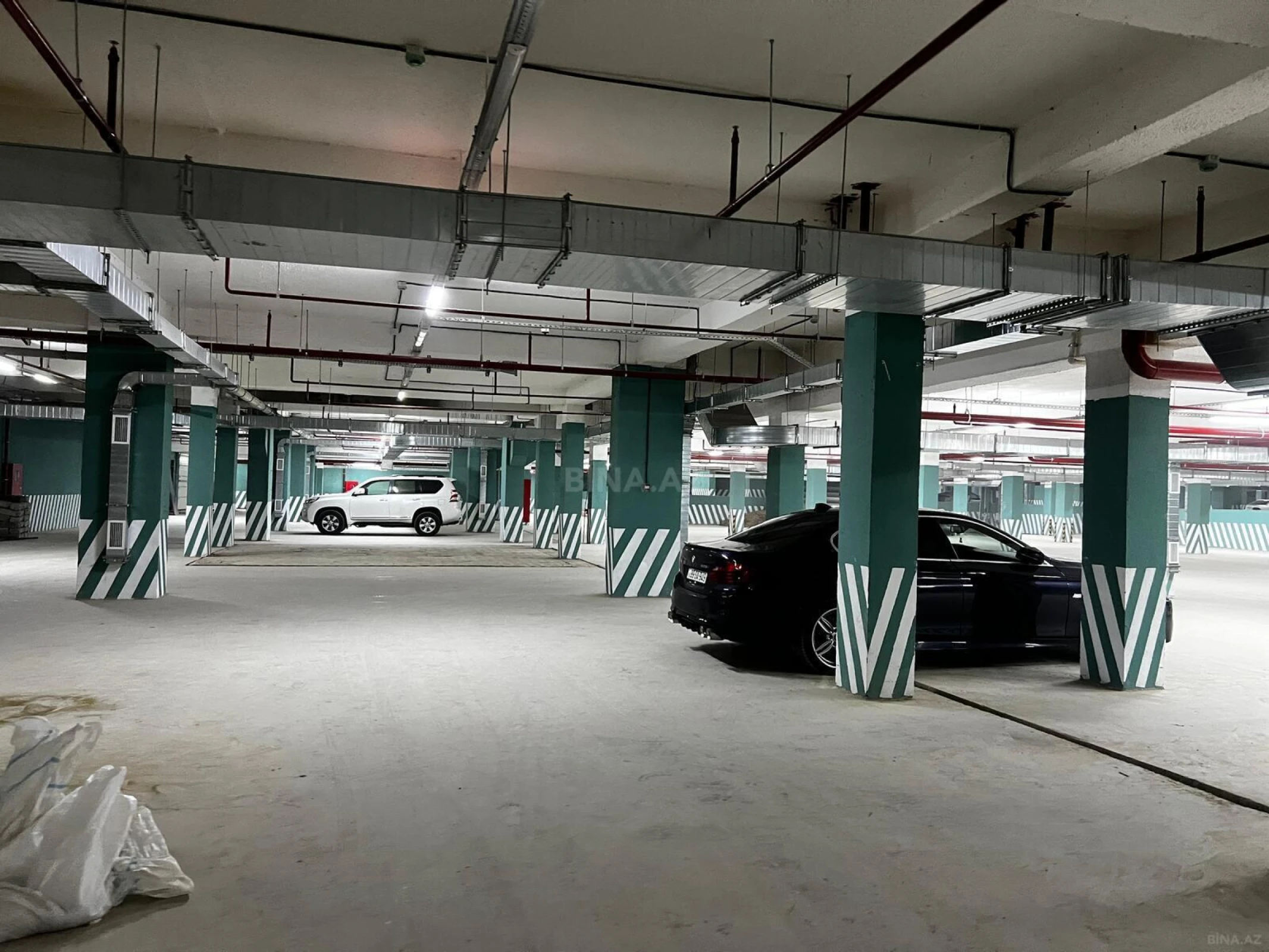 Satılır 3 otaqlı mənzil 98 m²