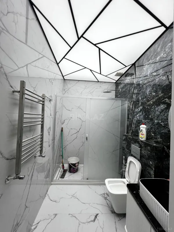 Satılır 3 otaqlı mənzil 98 m²