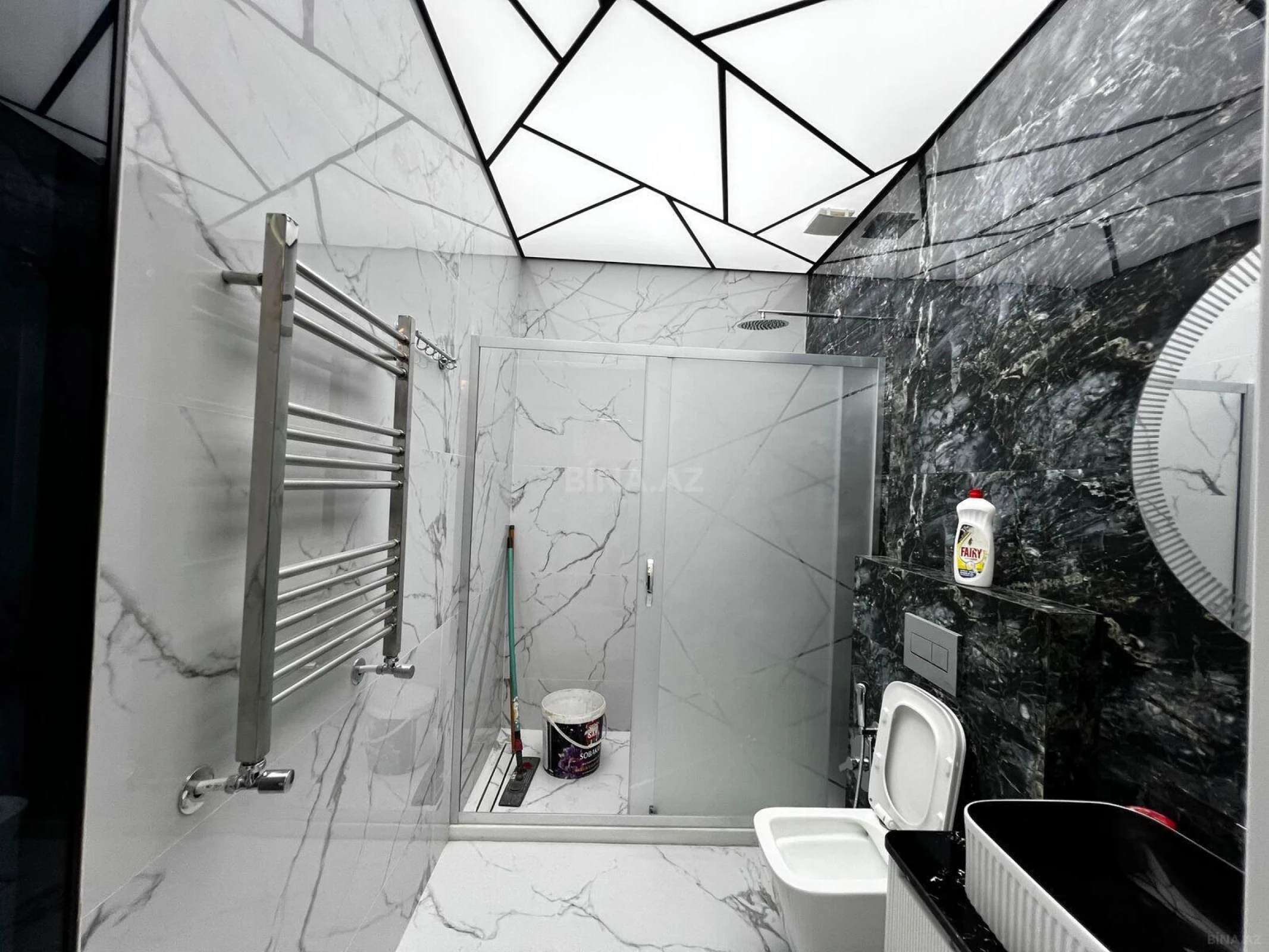 Satılır 3 otaqlı mənzil 98 m²