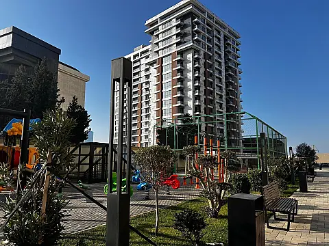 Satılır 3 otaqlı mənzil 99 m²