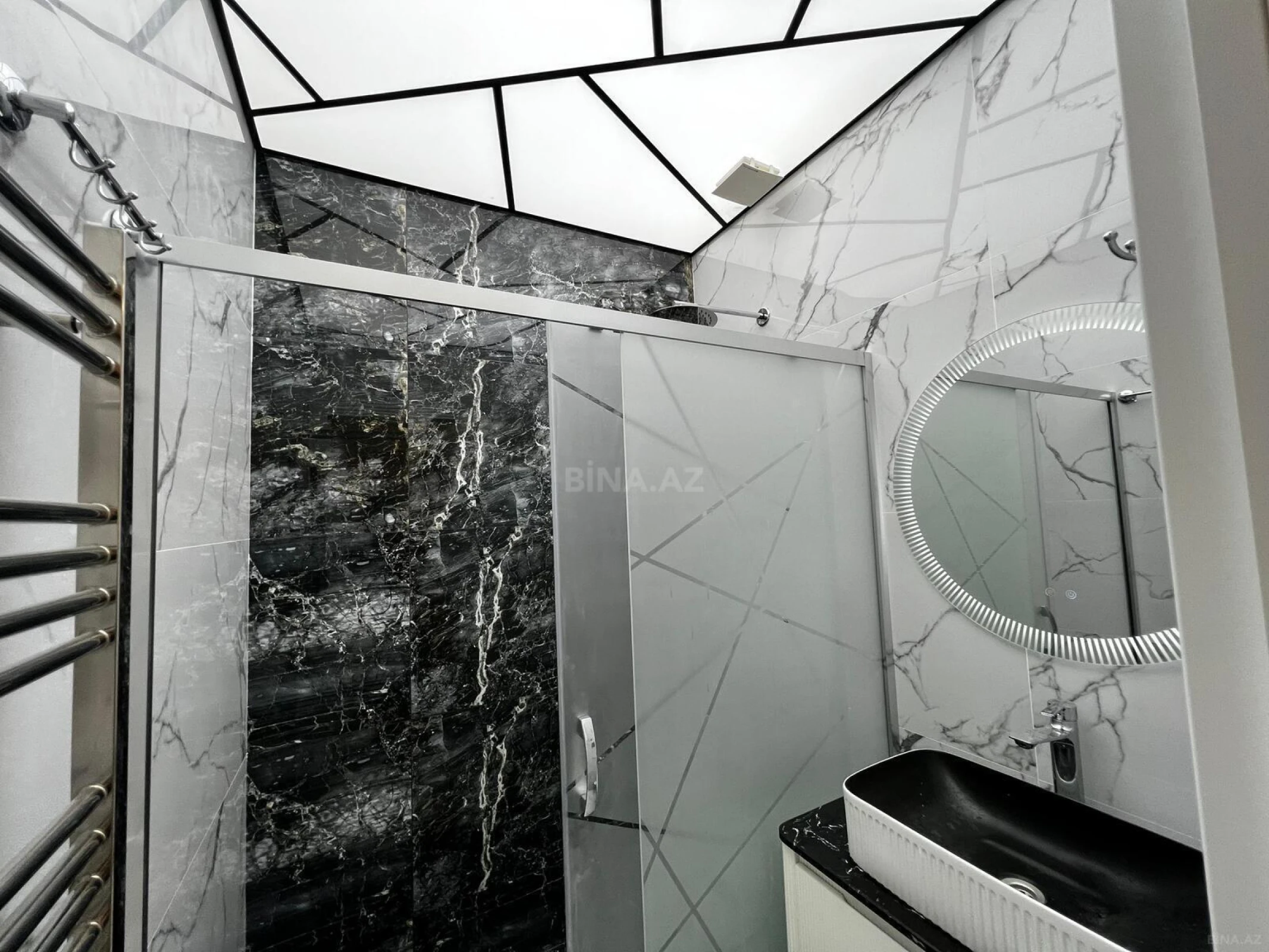 Satılır 3 otaqlı mənzil 99 m²