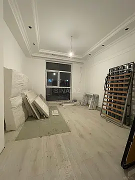 Satılır obyekt 275 m²