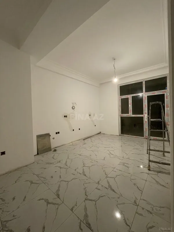 Satılır obyekt 275 m²