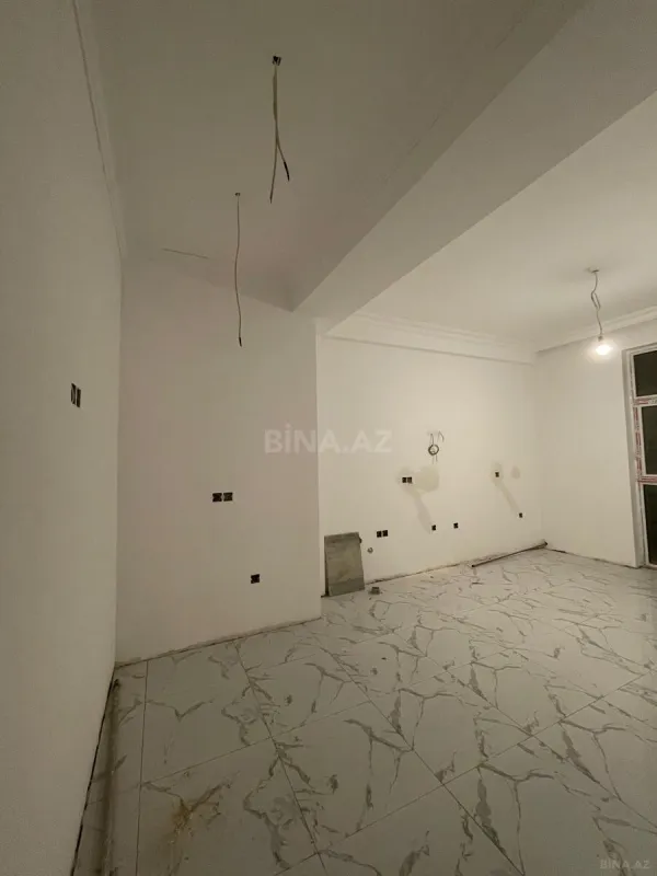 Satılır obyekt 275 m²
