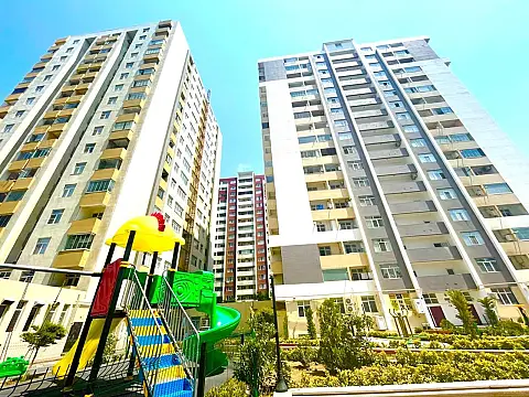 Satılır obyekt 275 m² — Bakı, Qaraçuxur 275.00 m²