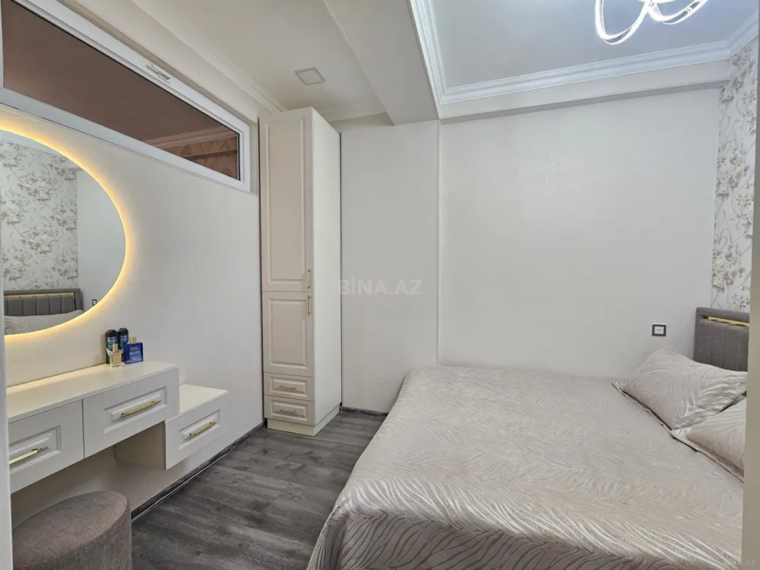 Satılır 3 otaqlı mənzil 76 m²