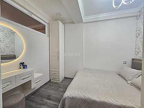Satılır 3 otaqlı mənzil 76 m²