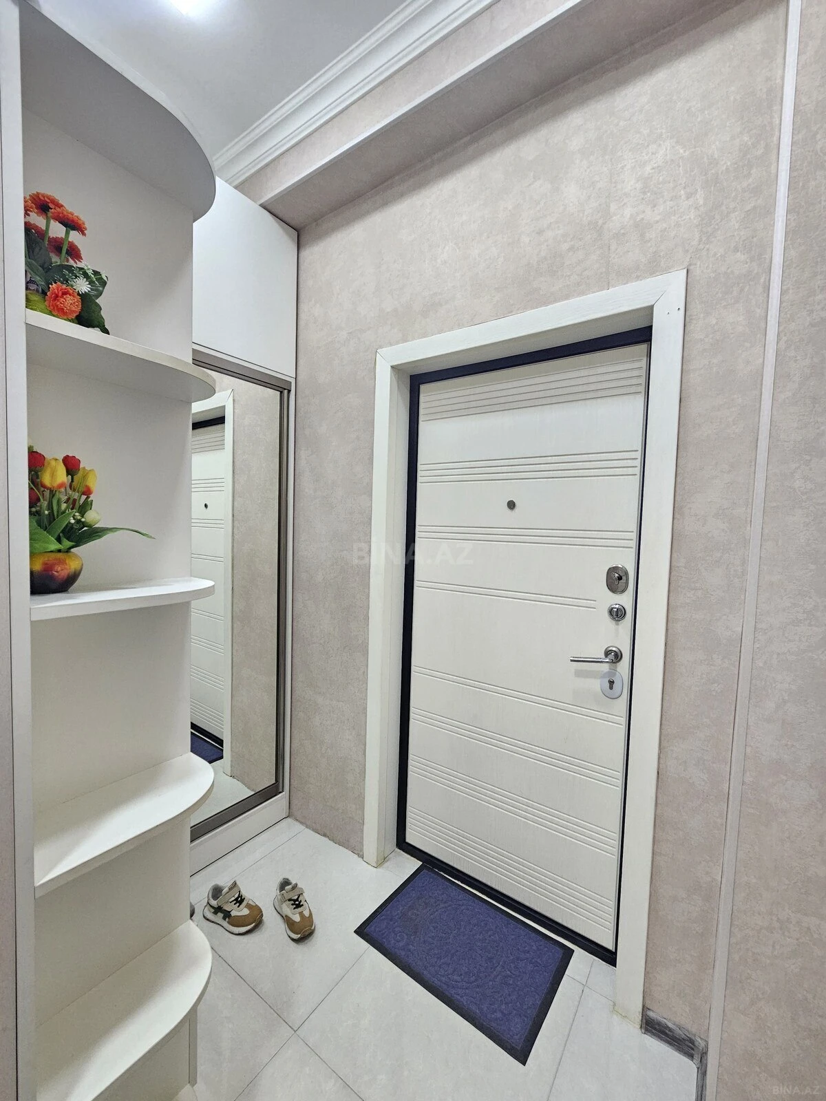 Satılır 3 otaqlı mənzil 76 m²