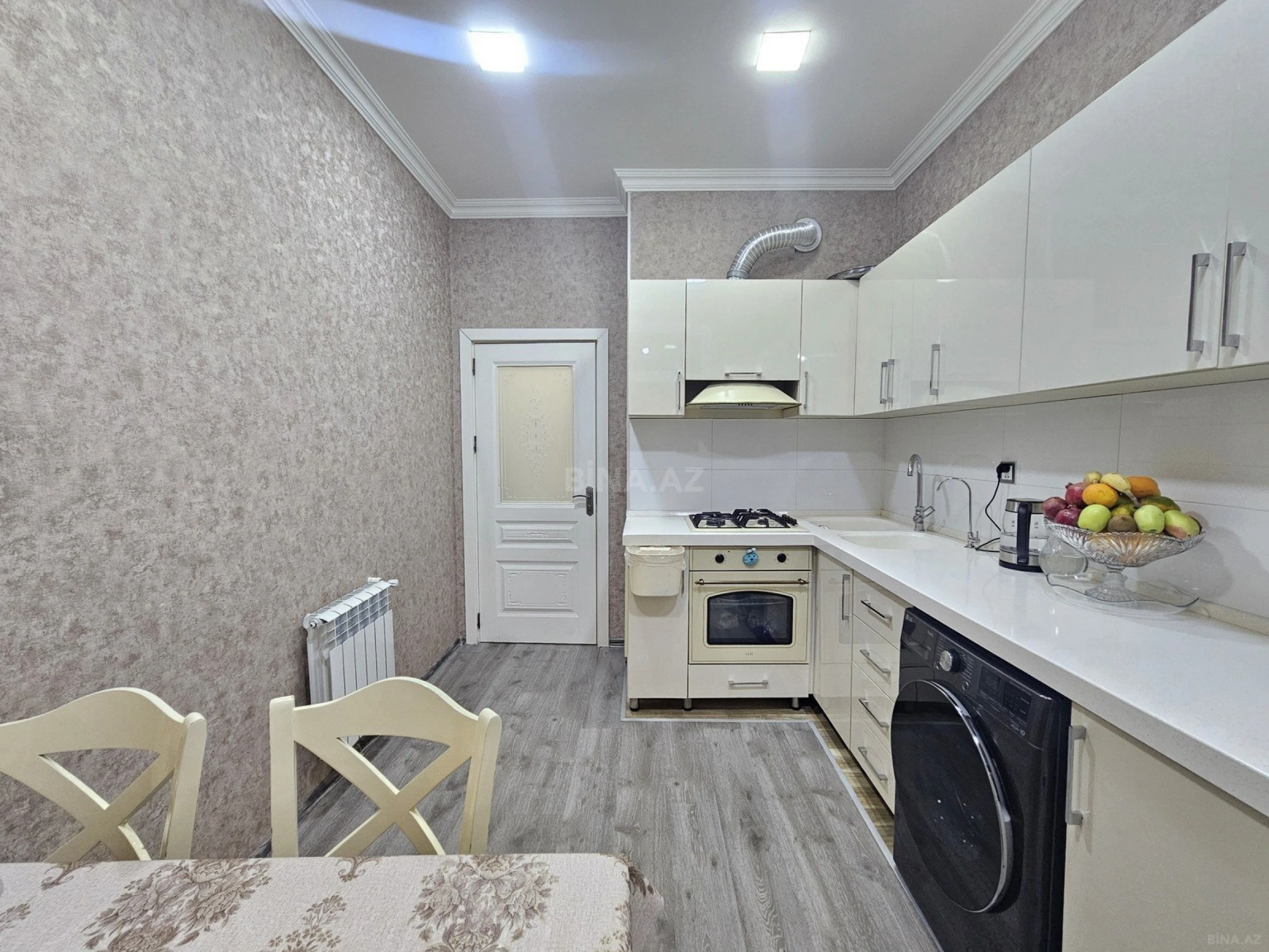 Satılır 3 otaqlı mənzil 76 m²