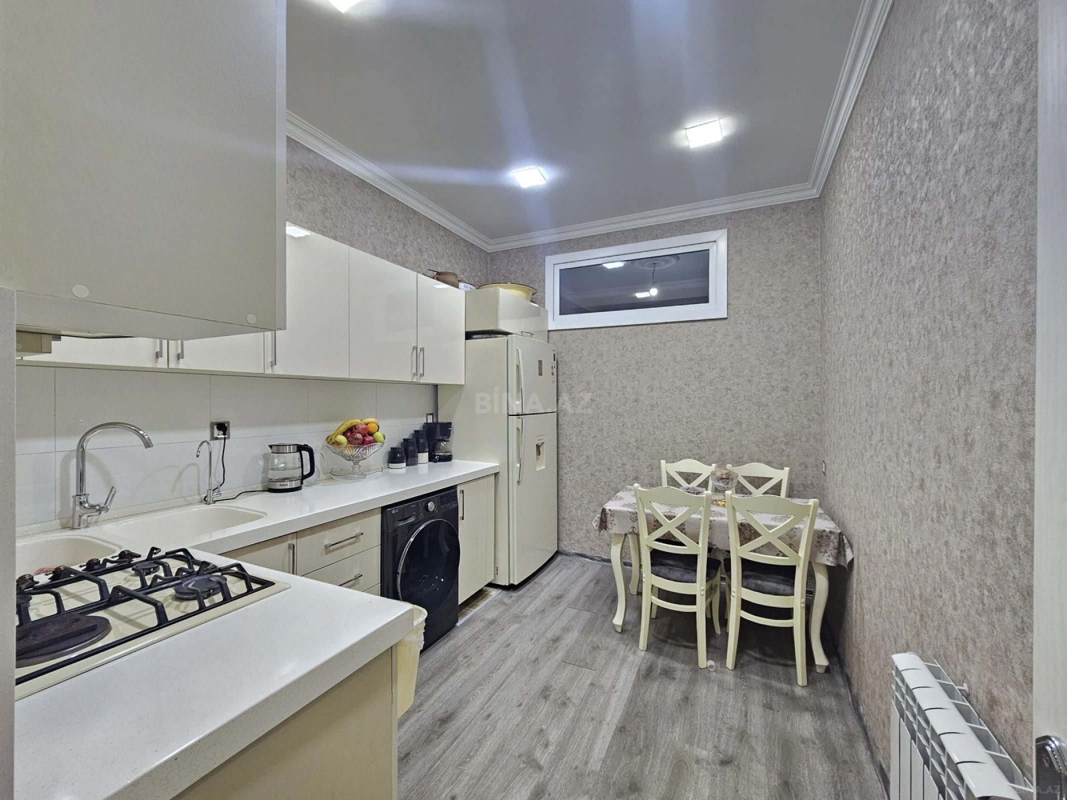 Satılır 3 otaqlı mənzil 76 m²