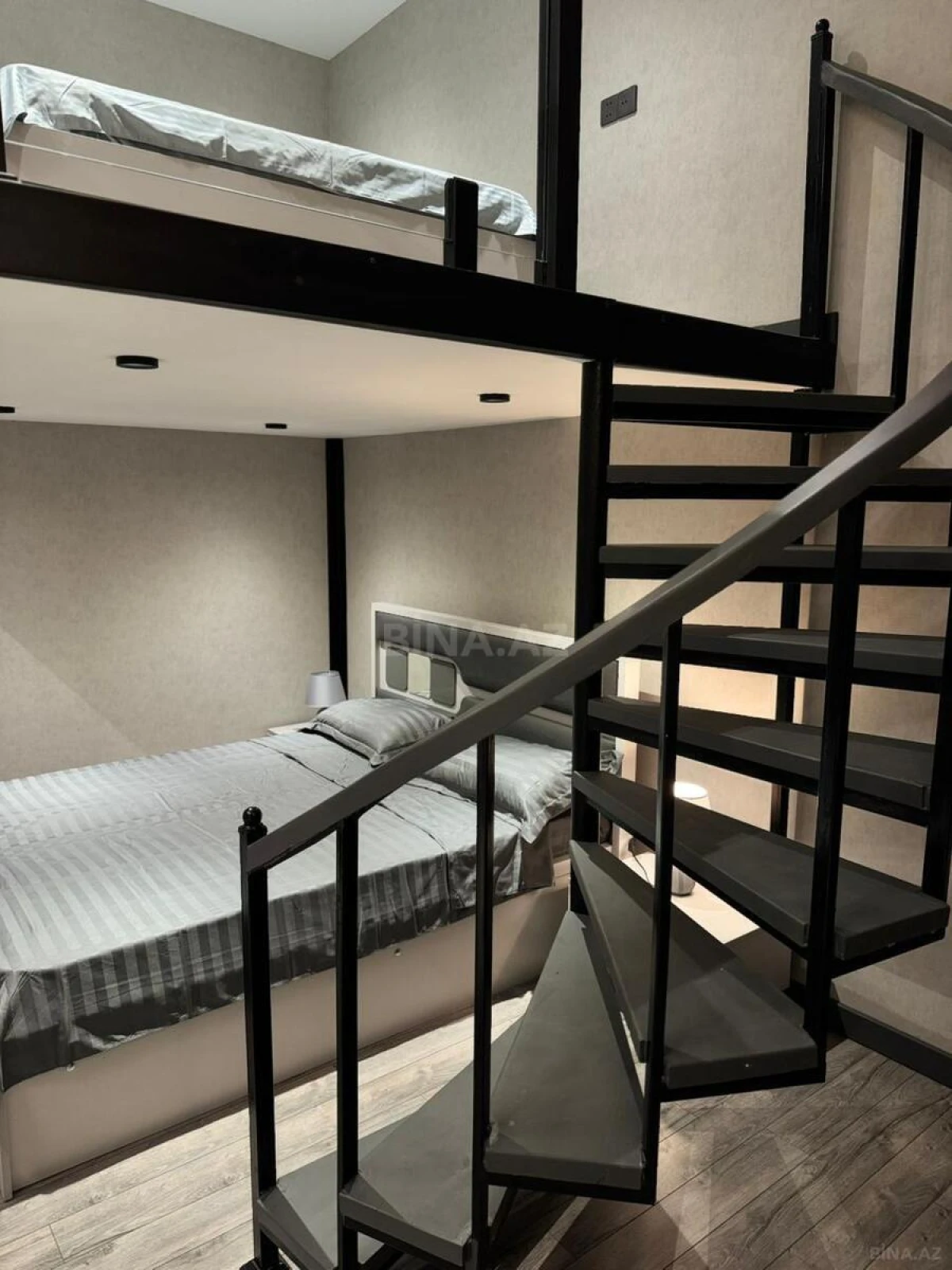 Satılır 1 otaqlı mənzil 50 m²