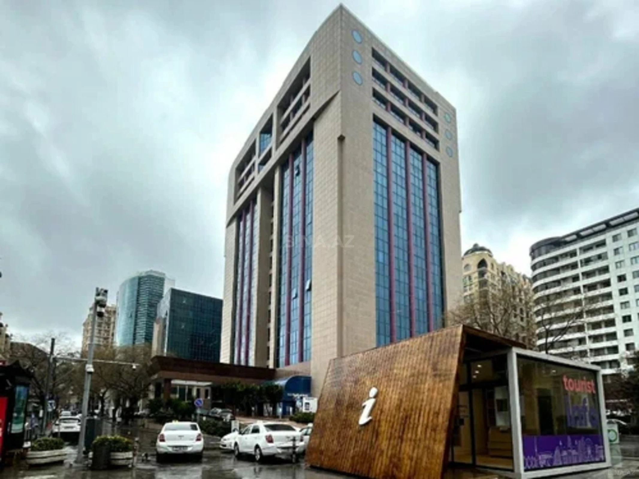 Satılır 1 otaqlı mənzil 50 m²