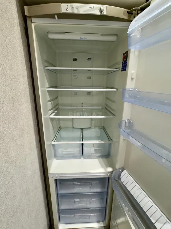 Satılır 1 otaqlı mənzil 50 m²