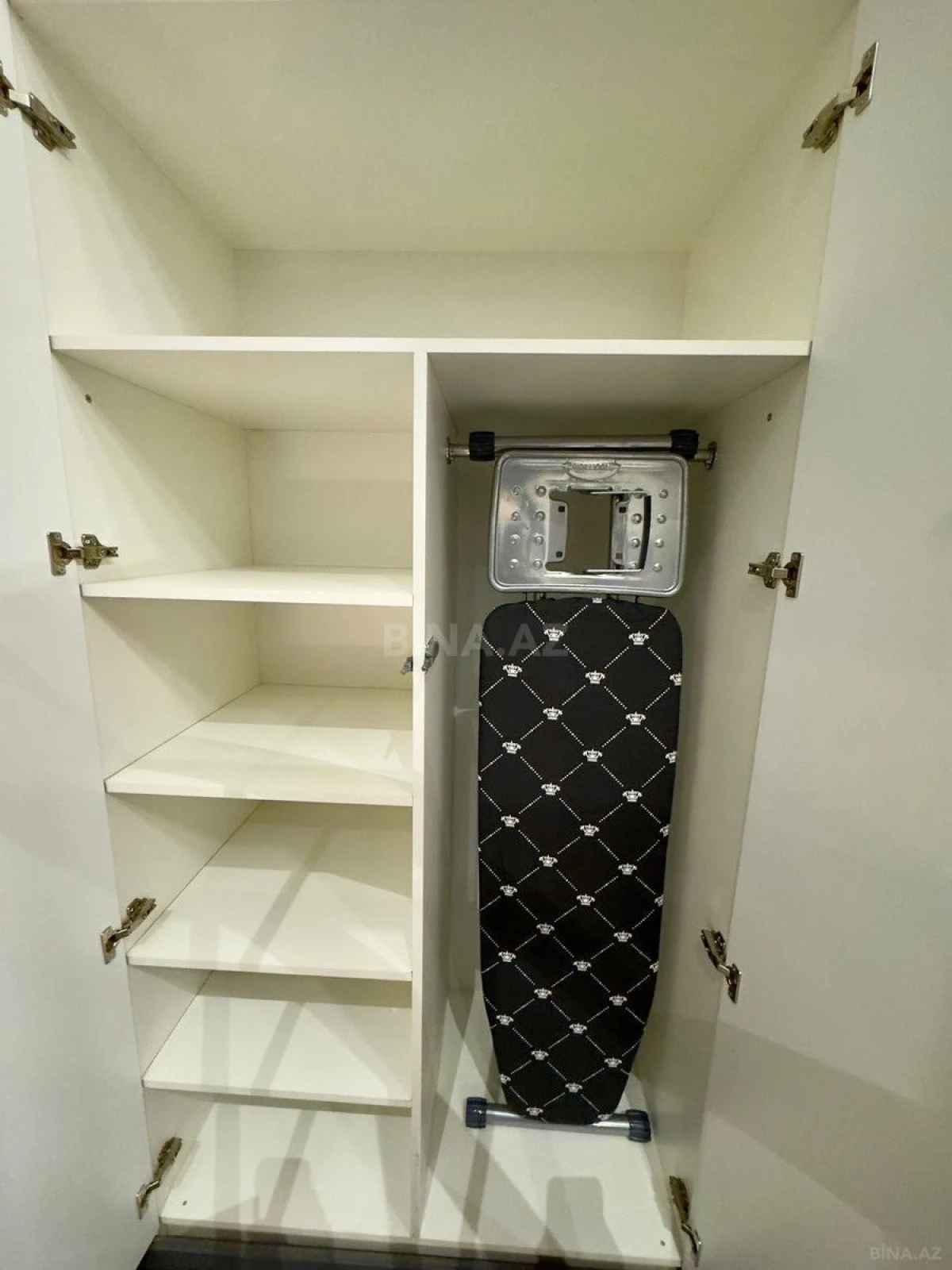 Satılır 1 otaqlı mənzil 50 m²