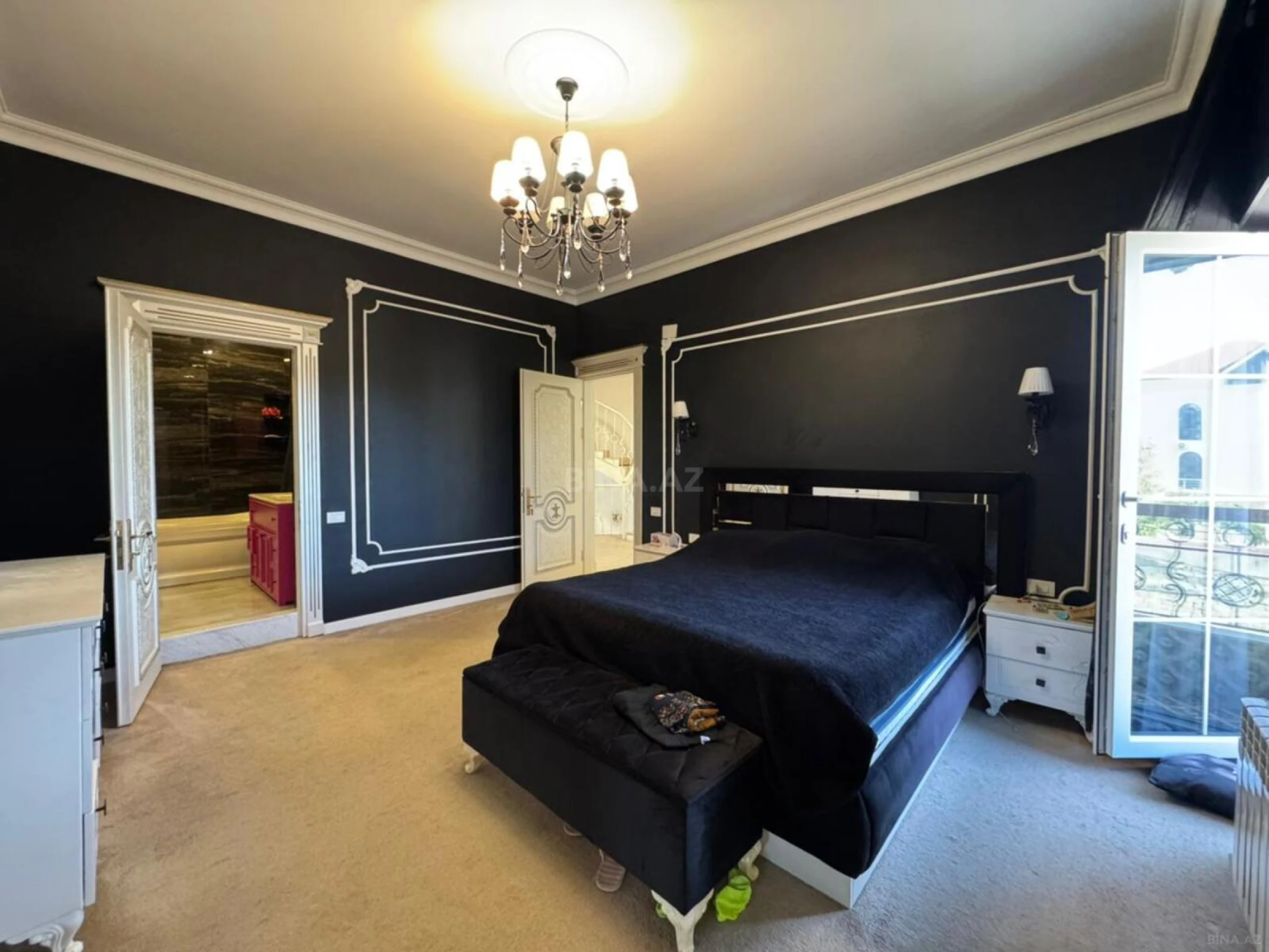 Kirayə verilir 8 otaqlı həyət evi 400 m²