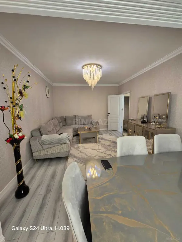 Satılır 4 otaqlı mənzil 88 m²