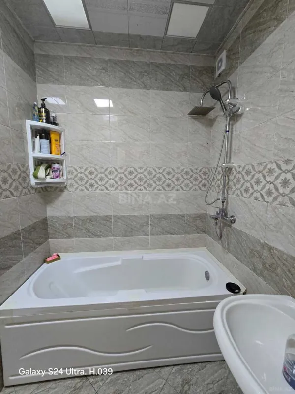 Satılır 4 otaqlı mənzil 88 m²