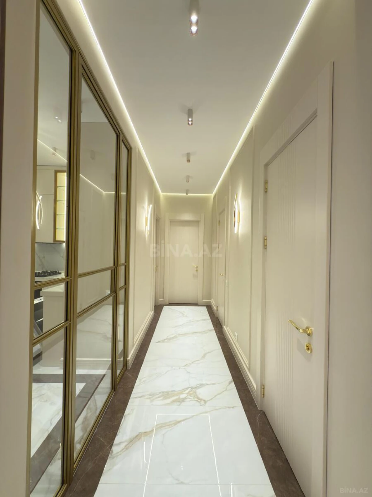 Satılır 3 otaqlı mənzil 85 m²